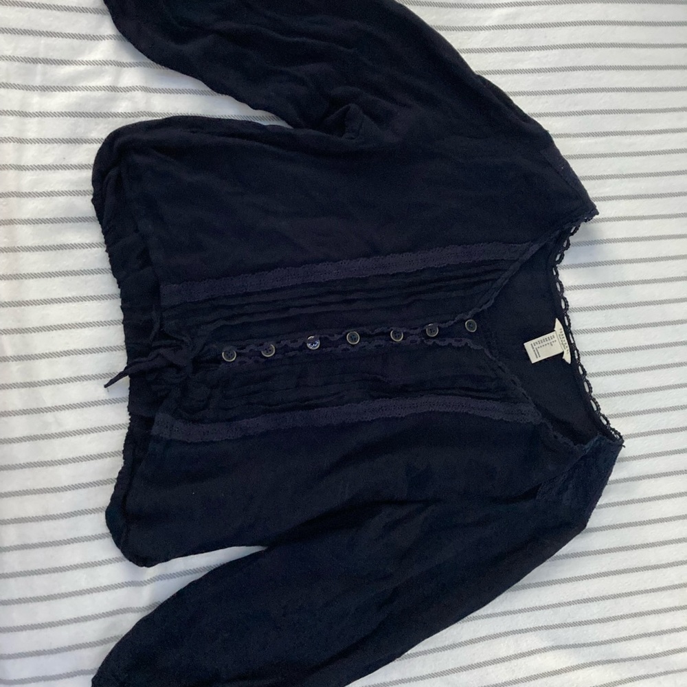 Blue Botton-Up Blouse from Forever 21. Size Small